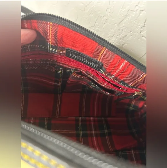 Vintage rare Dog Dooney with charm. Clean plaid interior - Picture 7 of 8